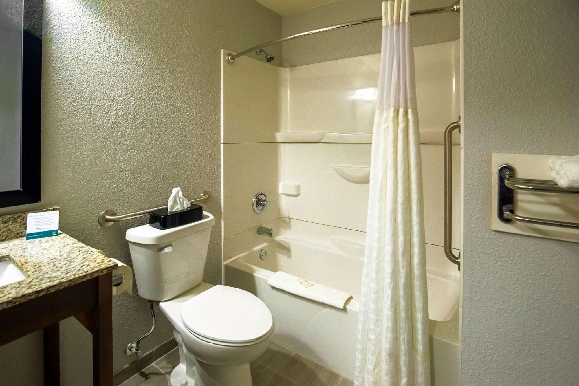 Quality Inn & Suites Hammond Near I-8090 Екстериор снимка